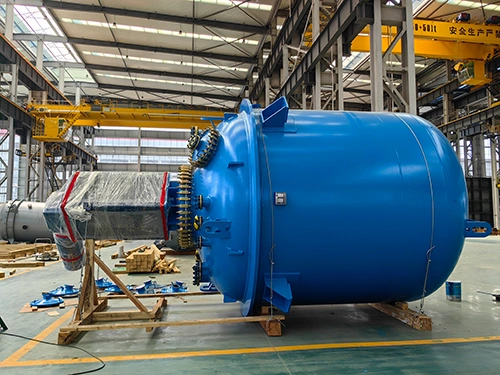 เครื่องปฏิกรณ์เคลือบแก้วชนิดปิด