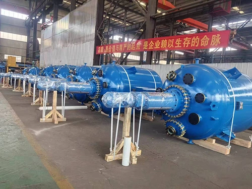 เครื่องปฏิกรณ์เคลือบแก้วชนิดปิด