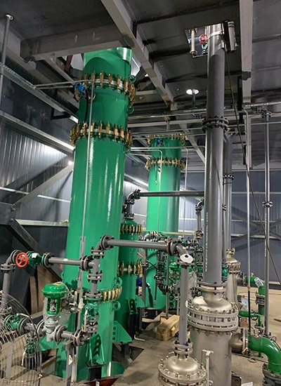 คอลัมน์เคลือบแก้วที่กำลังใช้งานจริงในสถานที่ทำงานลูกค้า