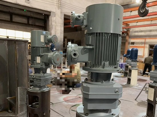 รีดิวเซอร์สำหรับเครื่องปฏิกรณ์เคลือบแก้ว