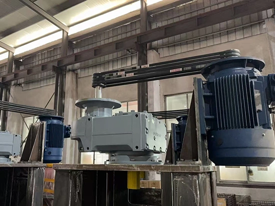 รีดิวเซอร์สำหรับเครื่องปฏิกรณ์เคลือบแก้ว