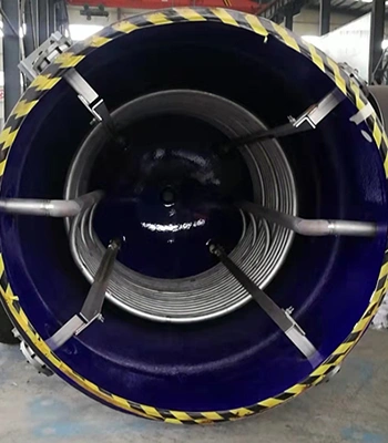 เครื่องปฏิกรณ์พร้อมขดลวดภายใน