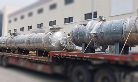 คอลัมน์กลั่น (ไทเทเนียม)