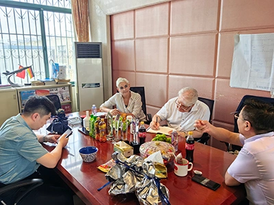 การแลกเปลี่ยนทางเทคนิคกับลูกค้าชาวเยอรมัน