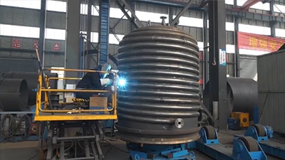 การเชื่อมครึ่งท่อแจ็กเก็ต